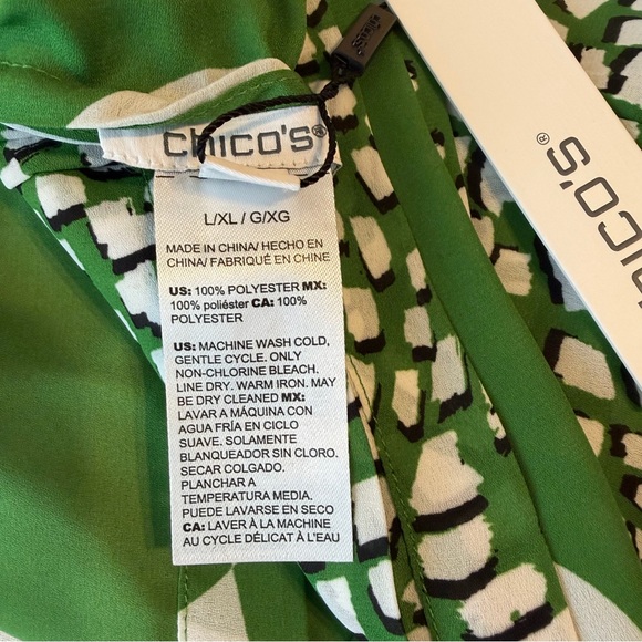 Chicos Women’s Modern Abstract Geometric Print Lightweight Poncho Top Size L/XL - Picture 9 of 10